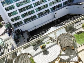 THE WATERFRONT APARTMENTS 1 Bedroom Executive Apartment with Courtyard Views located on the Geelong Waterfront - 4501 - 7