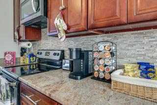 10 Mi to National Harbor Family-Friendly Home - 1