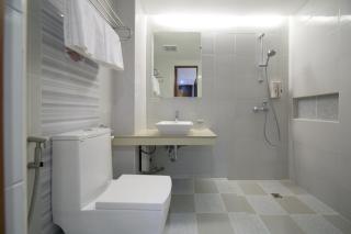 950 Condotel - Angeles - 7