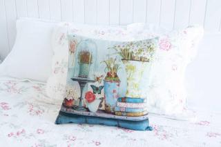 White Jacaranda Tiny House by Tiny Away - 6