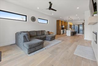 Renovated home minutes from downtown Indianapolis - 5