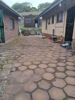 Sunshine Guesthouse - 1