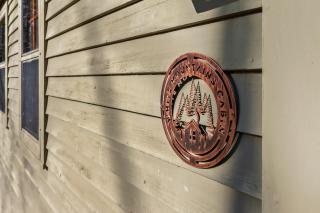 Renovated Cabin on 1 Acre in White Mountains - 3