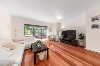 Welcome home Burwood - 8