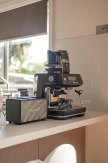 Welcome home Burwood - 7