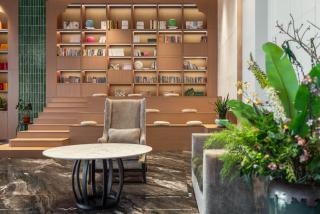 Oriental Elegant Hotel - 1