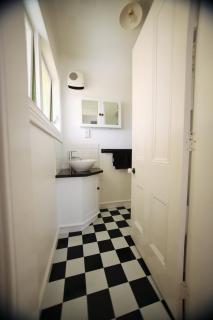 Regan House - Stratford - 3