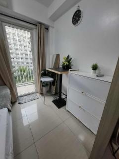 Via Staycation SHORE RESIDENCE TOWER B unit 0529 - 3