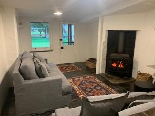 Peppertree Cottage in a beautiful Rural Setting - 4