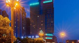 City Comfort Inn Chengdu Wenjiang Zhujiang Square Guanghua Park Metro Station - 1