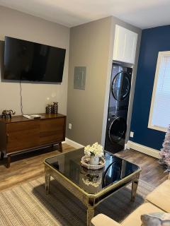 The Primo-Suite at Lower Atwells Ave 2BR 1 BA Washer & Dryer Parking - 0