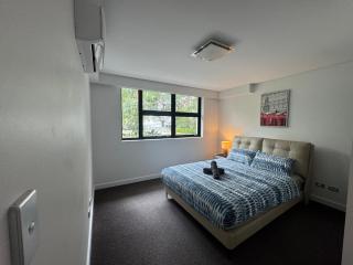 Well Located 2BR Apt with Parking & DarlingHarbour-10 mins walk - 4