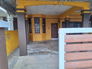 Merak Roomstay - 3