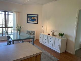 The Vale Farmhouse Rural Setting - 3