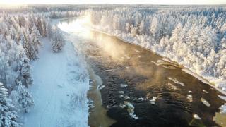 Lapland Aurora Riverside - 3