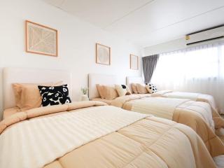 3 Beds,WiFi,Washing Machine,IMPACT Arena at T9 - 0