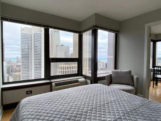 River North Magnificent Mile Condo, Lake and City Views, 43rd Floor Corner, Parking Included! - 6