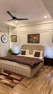 StayPort Luxury Apartments - 0