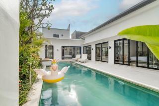 Balimmo 2 Bedrooms Luxury Villa - 0