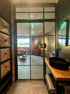 Boutique Stay FRGE 60sqm, 4pax, DDP, Local Markets - 8