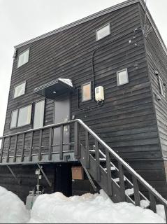 Straddie House Niseko - 8