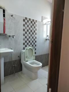 Three Brothers Apartment and Hotel - Kathmandu - 3