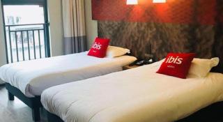 ibis Chengdu East Railway Station Hotel - 4