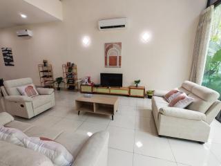 Reflexion Puchong Private Pool Villa Group-Friendly - 3