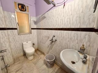 Collection O Panikhaiti Railway Station Formerly Brahmaputra View Guest House - 5