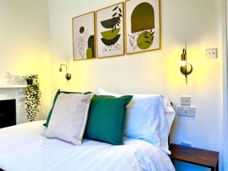 Yastayzzz at Apartment 3 Worcester House - 8