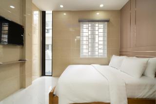 Lucky Star Hotel - Lê Thị Riêng - 2