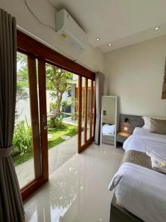 Villa with private pool - 0