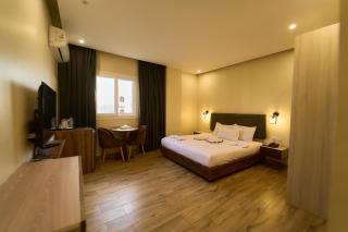 Sofia Pyramids Hotel - 9