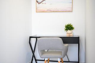 Liverpool Brand new 2 Bedroom APT View & Parking - 3