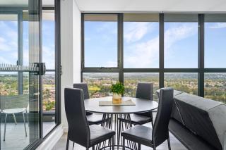 Liverpool Brand new 2 Bedroom APT View & Parking - 2