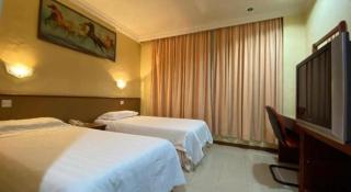 OYO 89958 Hotel Umimas - 1