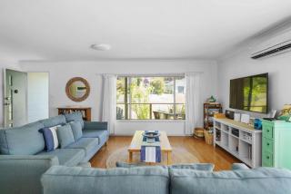 Elaine at Hyams Beach - 0