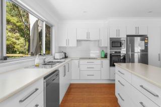 Elaine at Hyams Beach - 1