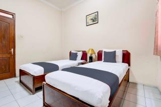 OYO 95023 Hotel Alamanda Garut - 5