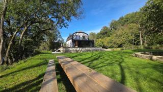 Maison au bord de la rivière - 18 lits - jacuzzi - piscine - 5