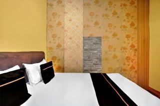 OYO 95043 Guest House Adel's - 1