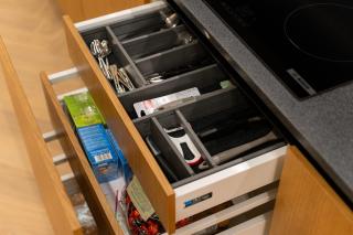 Raina Petit Residence - 9