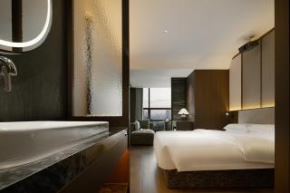Xilia Hotel Chunxi Road in Taigu Street, near Wenshu Temple and Kuangzhai Alley Large bedroom room, double bedroom room, bathtub room, suite Equipped with an intelligent toilet intelligent guest control system and free access to video and movie membershi - 1