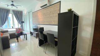 3-10mins to klcc -pavilion -premium studio 2-4pax - 1