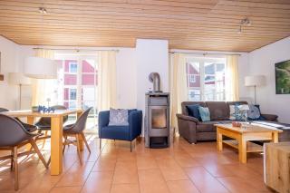 Seemannsgarn Greetsiel - tolle Erdgeschosswohnung mit Kaminofen für bis zu 4 Personen - Haustiere herzlich willkommen - 2