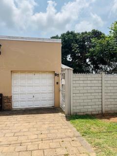 La Phosh Guest House - 9