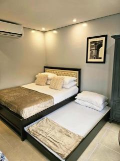 Penny's Pine View Place at Crosswinds Tagaytay - 5