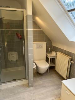 Silk and Stone Manor - 6