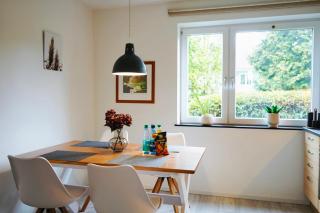 Rabenberg Duo- 12 Personen- 2 Bäder- 2 Küchen- Parkplatz- Terrasse- Balkon - 9