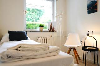 Rabenberg Duo- 12 Personen- 2 Bäder- 2 Küchen- Parkplatz- Terrasse- Balkon - 1